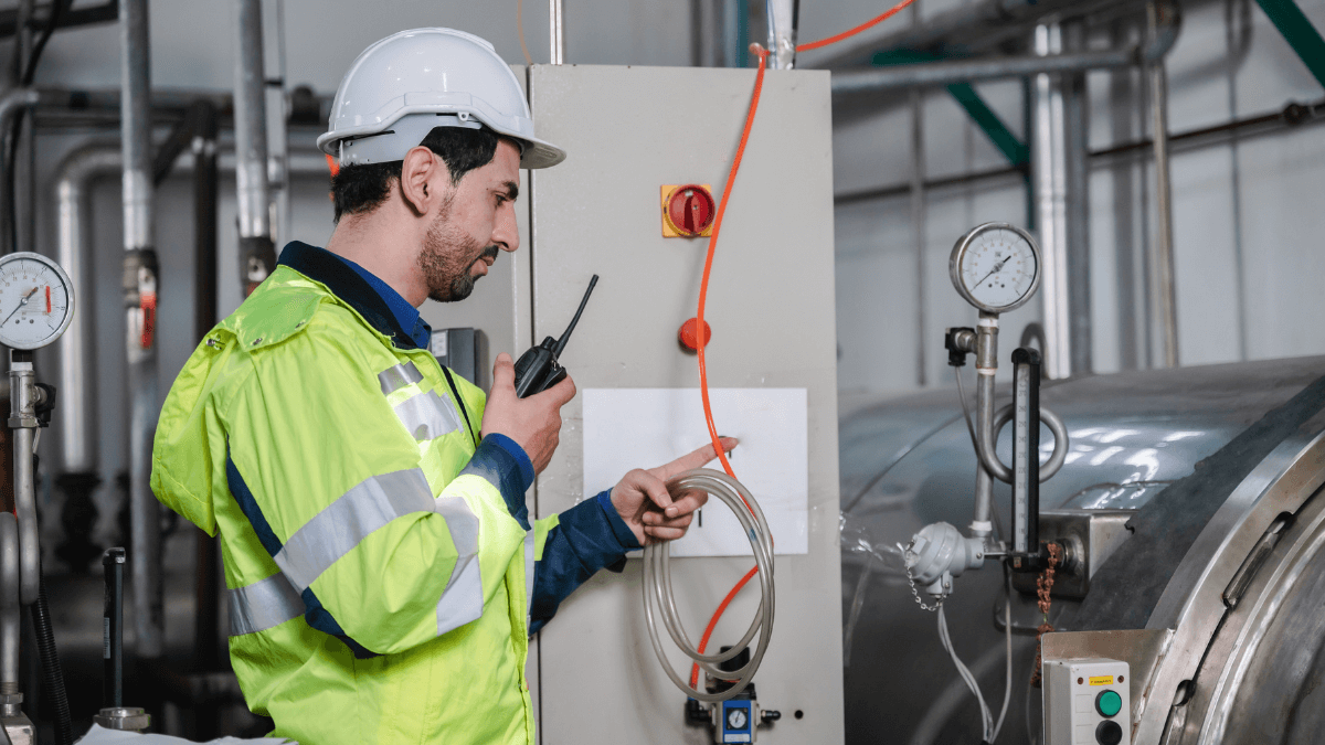 equipment maintenance tracking mistakes featured image